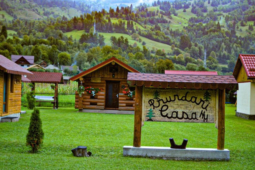 Casa Prundari Nicu Si Mirela Hotel Poiana Teiului ภายนอก รูปภาพ