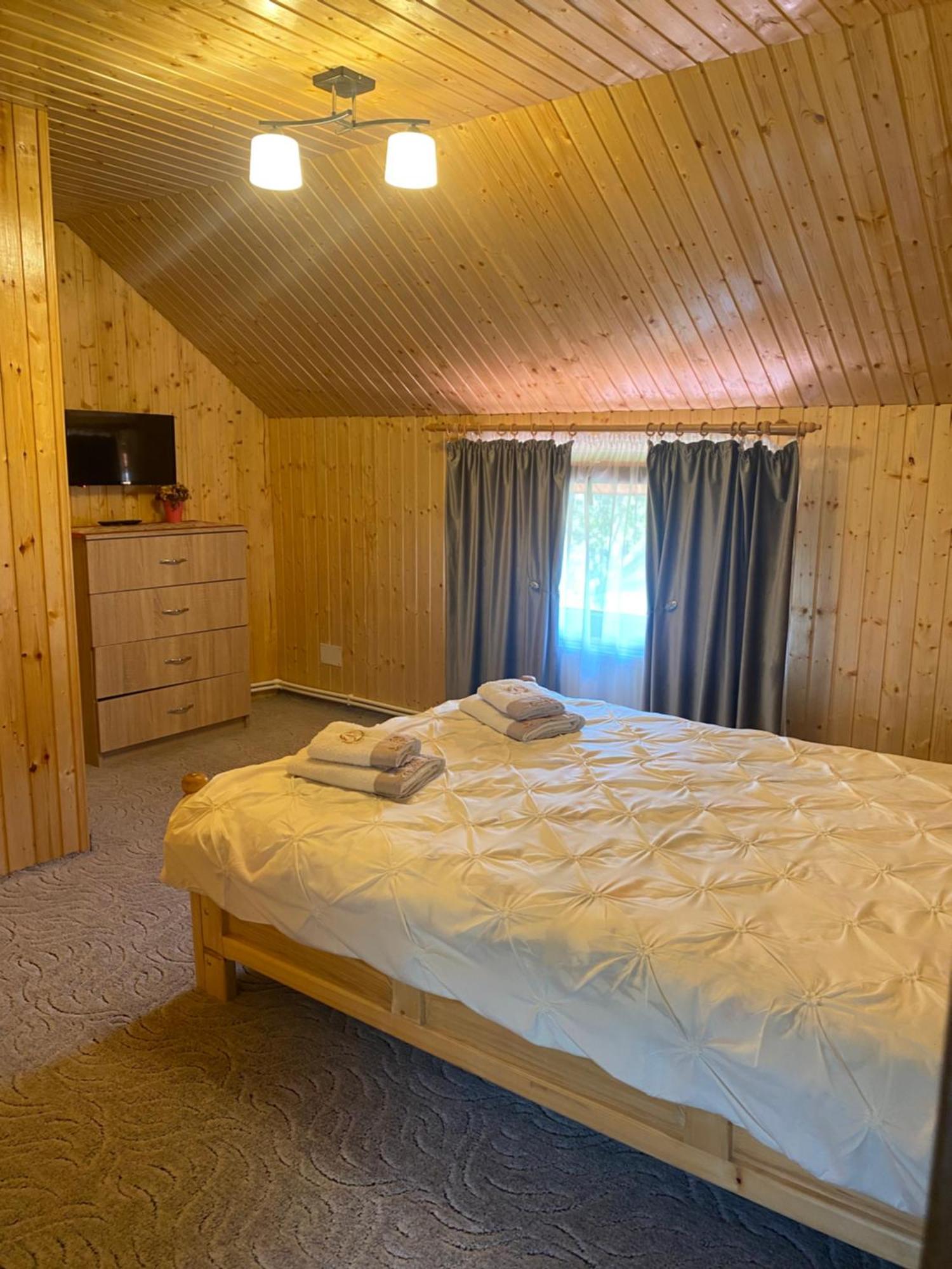 Casa Prundari Nicu Si Mirela Hotel Poiana Teiului ภายนอก รูปภาพ